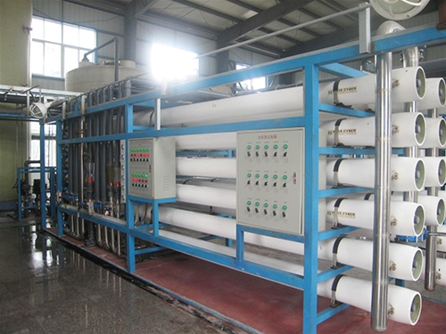 線(xiàn)路板清洗用超純水處理設備